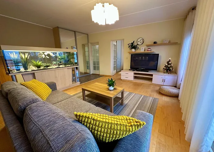 City Marina Apartment With Seaview
